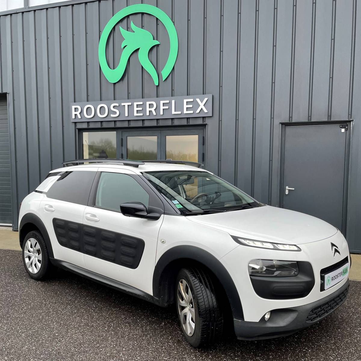 Conversion éthanol par reprogrammation FlexFuel écoflex sur Citroën C4 Cactus 1.2 Puretech 82 à Mérignac près de Bordeaux