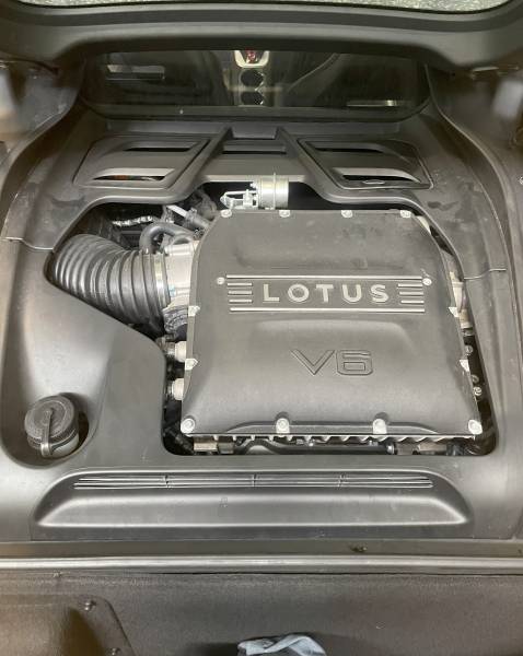 Entretien annuelle Lotus Emira à Merignac près de Bordeaux